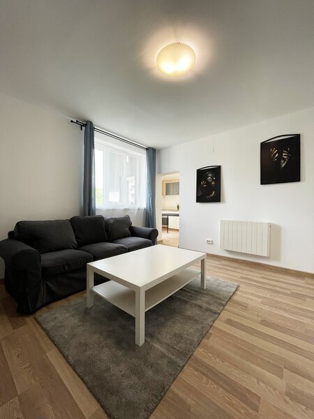 Rahova, Sebastian, apartament 2 camere, 70 mp, recent renovat.